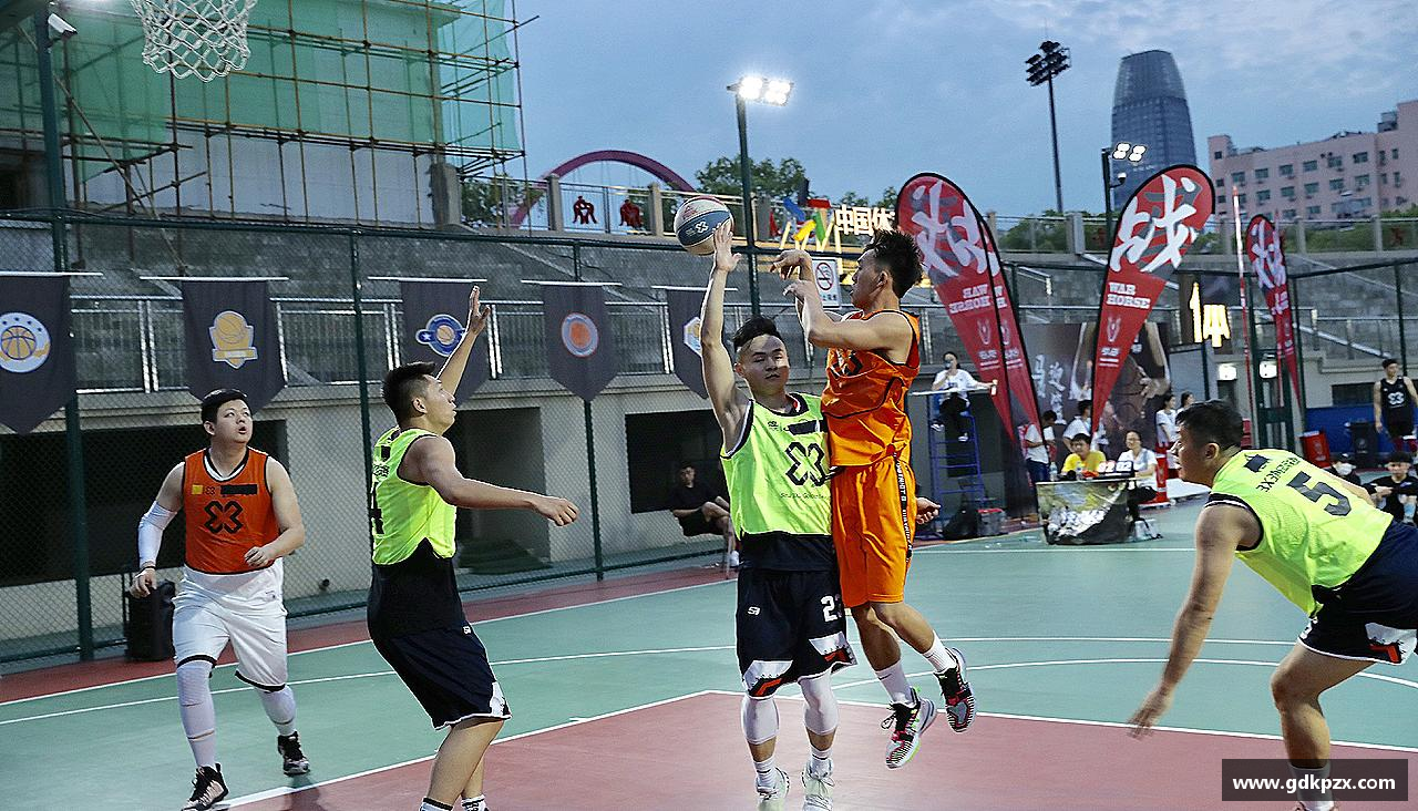 拼搏拼出精彩，勇敢向前